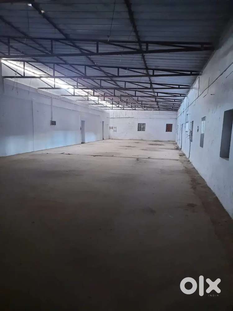 Godown for rent in Somanur