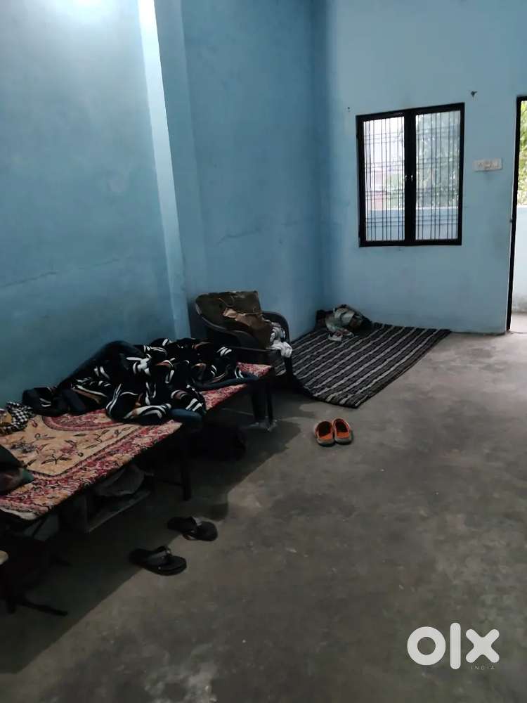 Room rent me dena hai