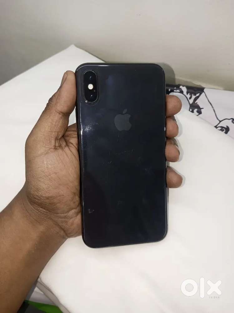 I phone xs 256 gb scratch less condition
