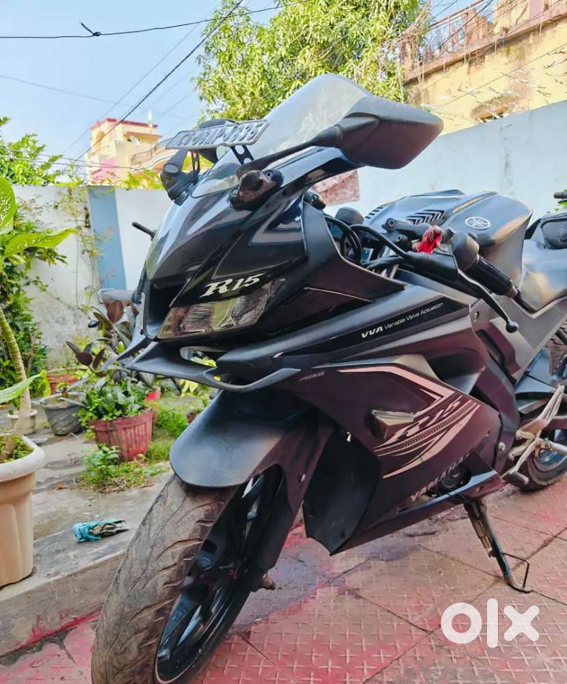 Yamaha R15 model 2020