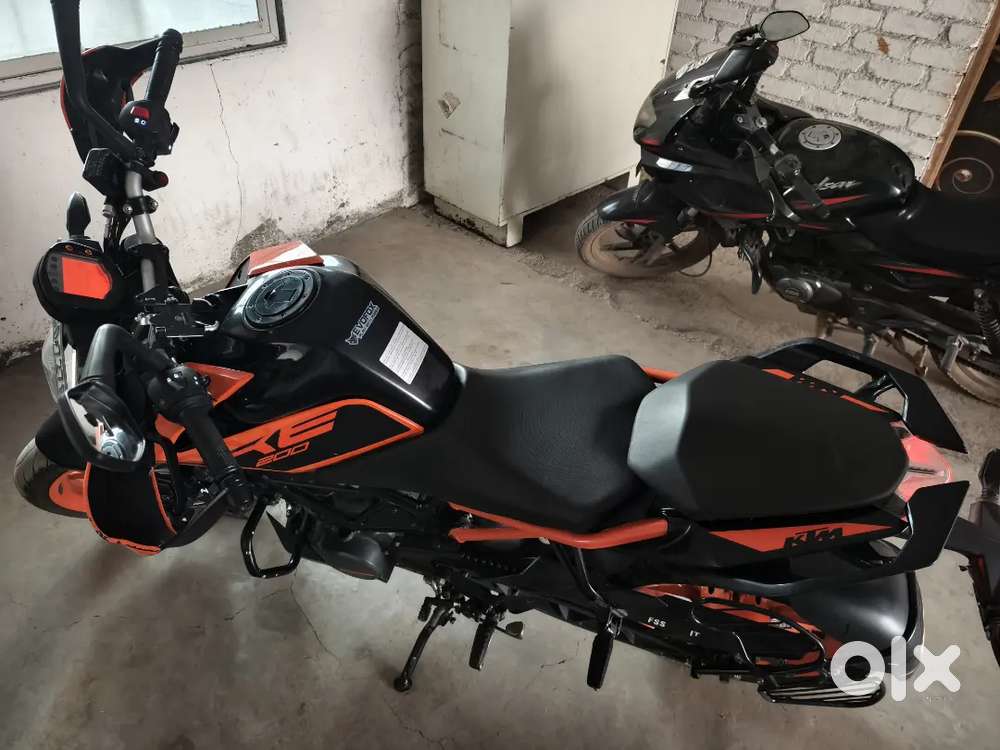 Ktm Duke 200 bs6 nov 2022 model