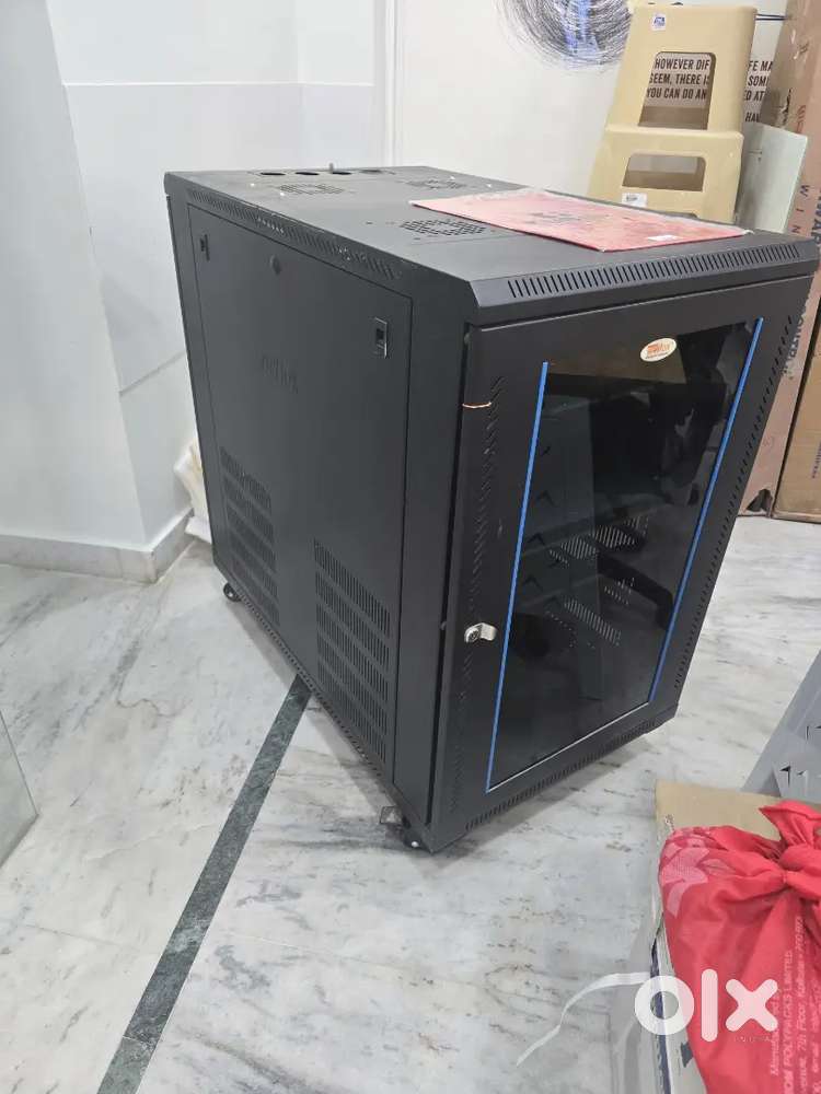 Server rack 42U for sale with 48port channel