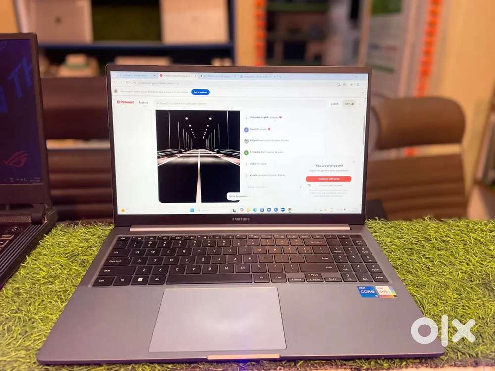 SAMSUNG GALAXY BOOK4 METAL INTEL CORE I5 13TH GEN 16GB RAM 512 GB SSD