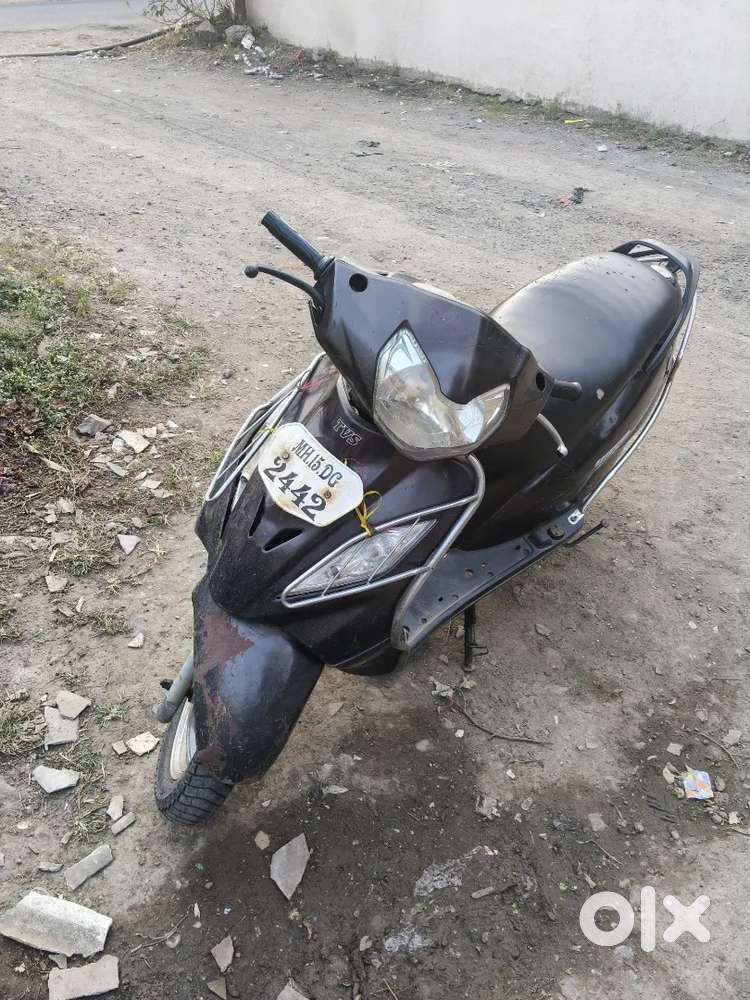 TVS wego Balck scoty