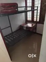 Gents PG Vytila Daily/Monthy rent near ShantiNagarChurch Chakaraparamb