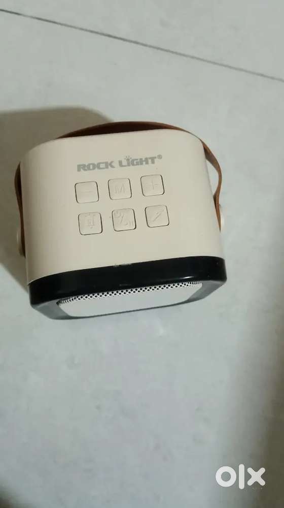 BEST QUALITY MINI SPEAKER WITH MIC IN AFFORDABLE PRICE