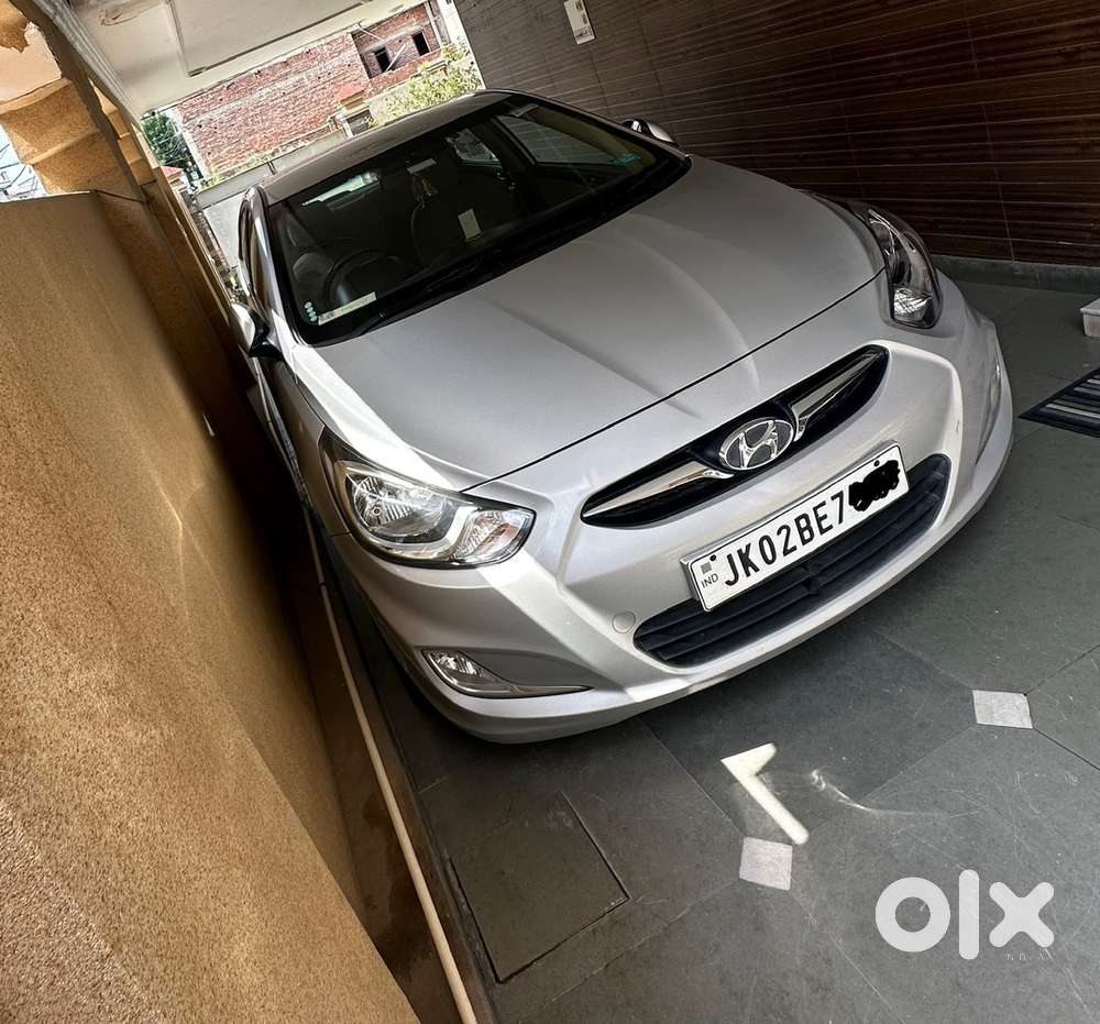 Hyundai Fluidic Verna 2014 Diesel 1.6sx Top model