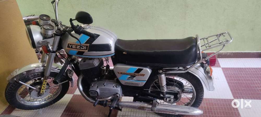 Yezdi Roadking 1996 model