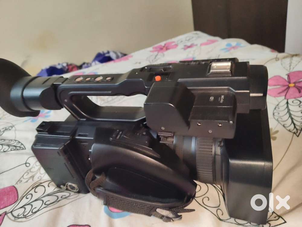 Panasonic………….