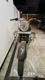 Royal Enfield Standard 350cc