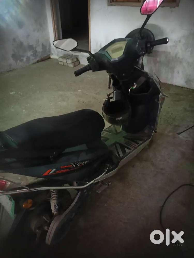 35000 komaki scooty under warranty