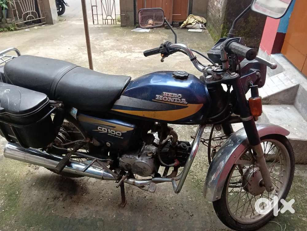 Hero honda CD 100 DELUXE . YEAR 2000