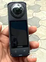 Insta 360 X4