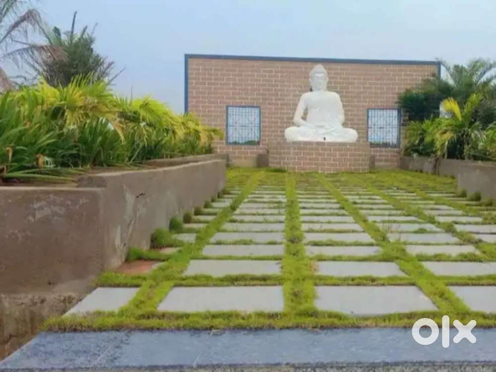 RESIDENTIAL LAND FOR SALE.