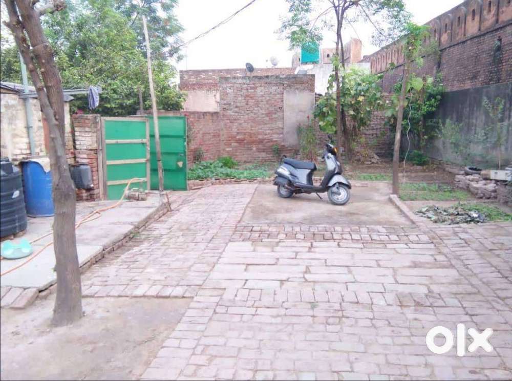 260 Ghaj Property for sale urgently