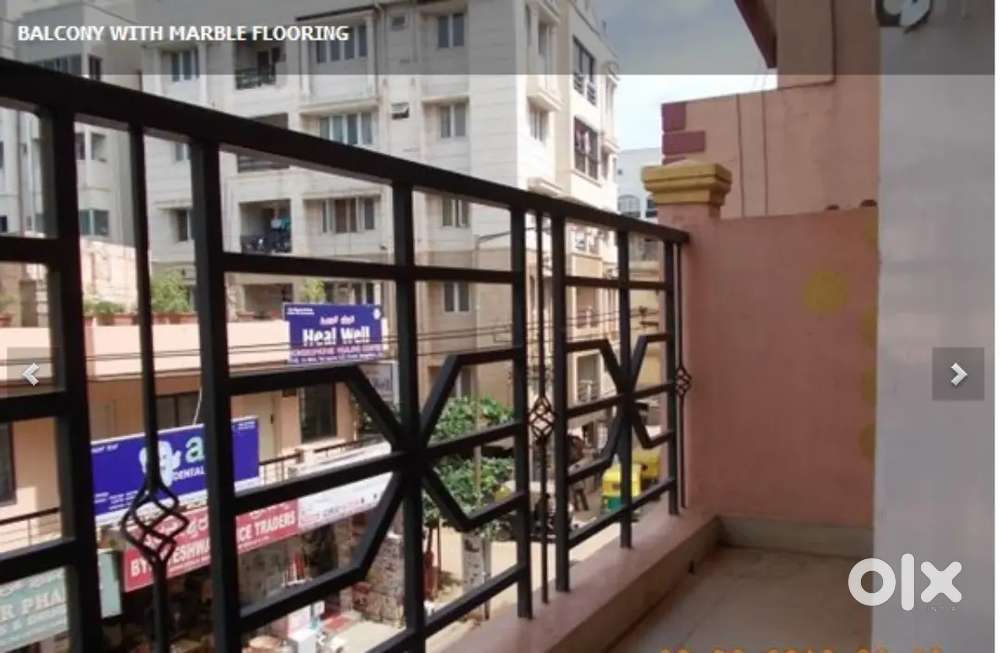 East facing as per vastu!! Road facing appartment for rent