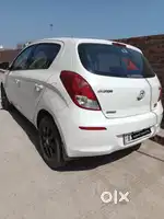 Hyundai i20 2013 Diesel 58000 Km Driven Karoli se pass kra di h