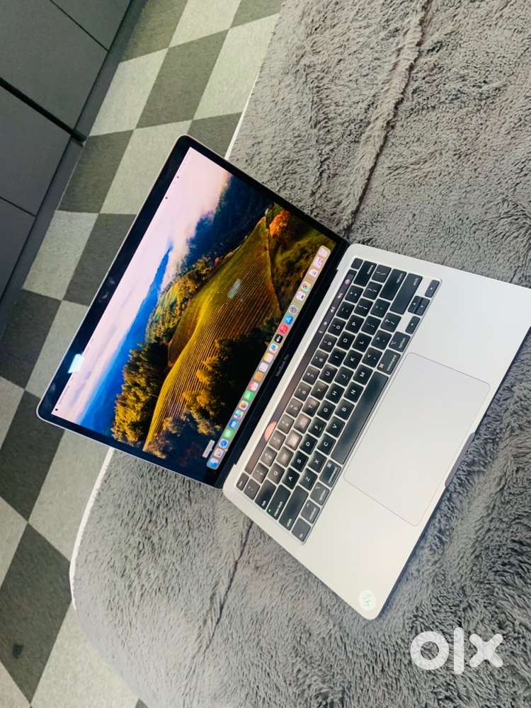 Apple MacBook Pro  13inch  2020  i7  32GB  512GB  A2251  WRNTY