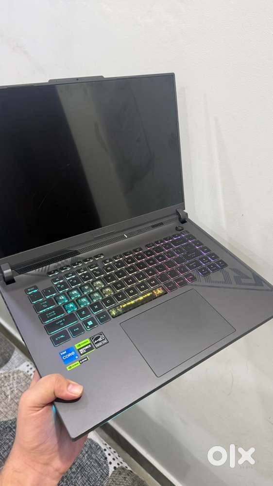 ASUS ROG STRIX G-16