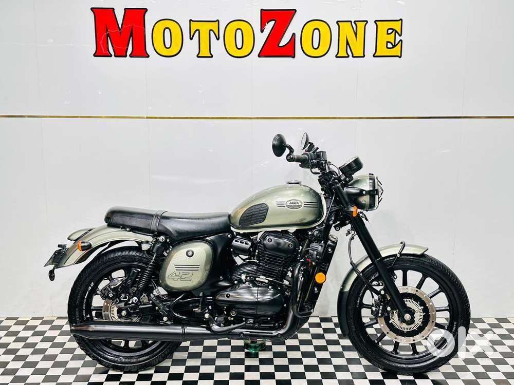 Jawa 42 Dual disc abs