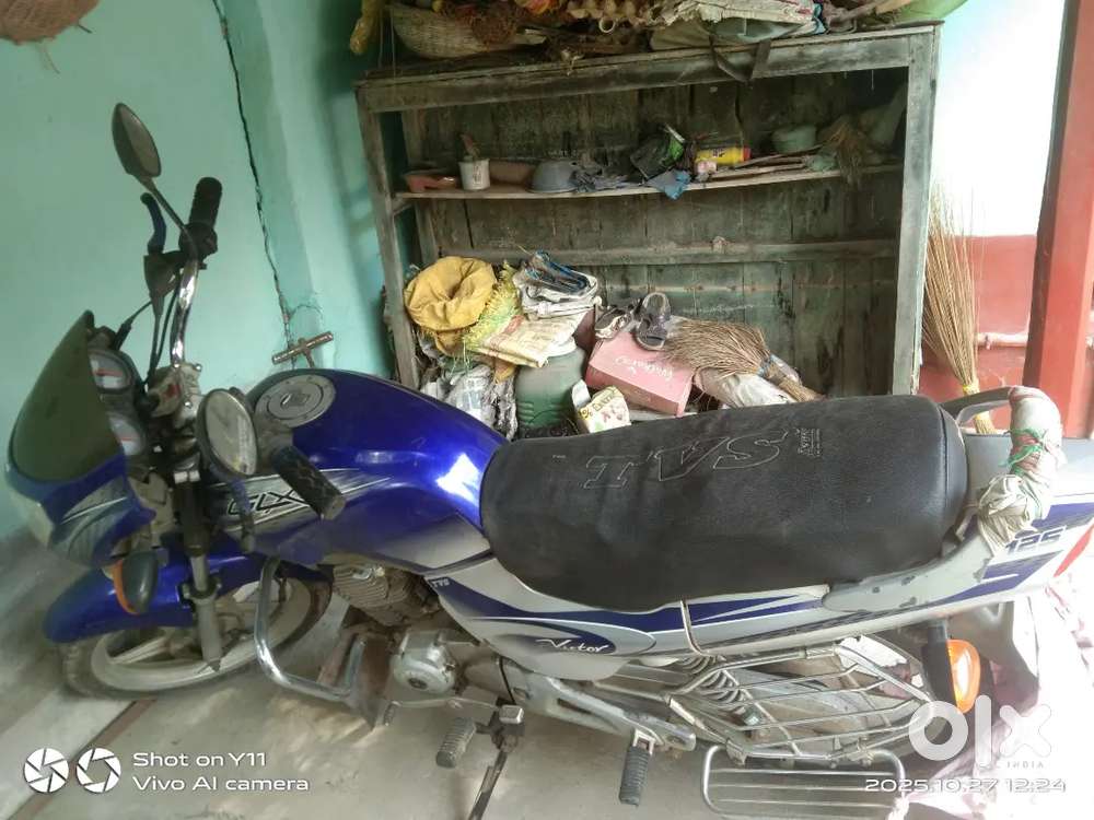 TVS Victor GLX 125 CC