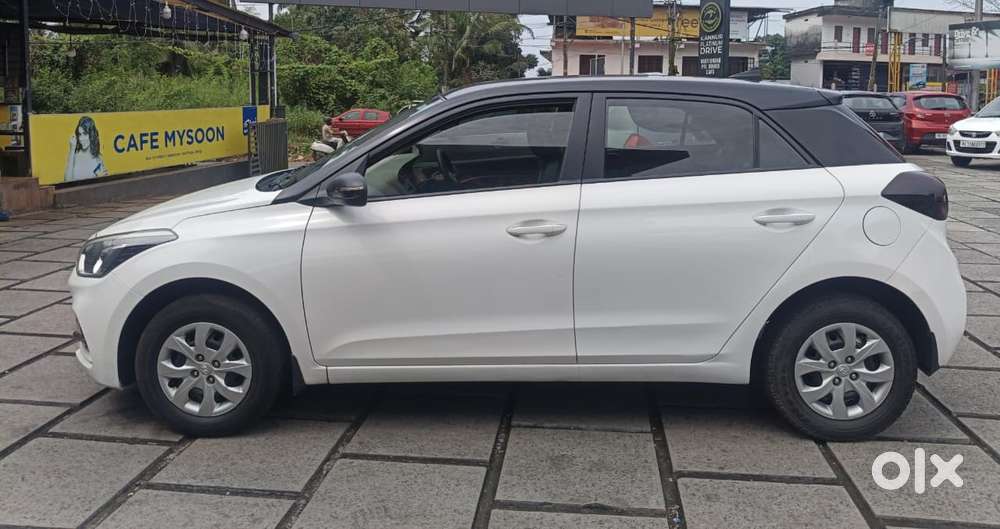 Hyundai i20 Sportz 1.2 BS-IV, 2018, Petrol