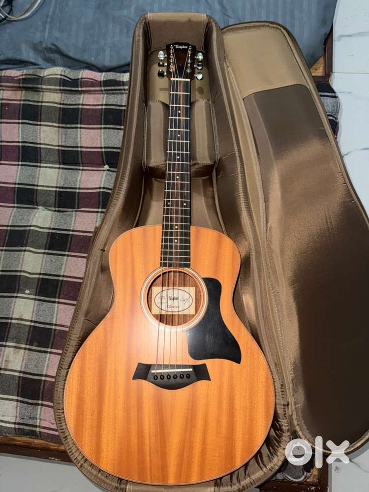 Guitar Taylor Gs Mini mahogany wood premium guitar