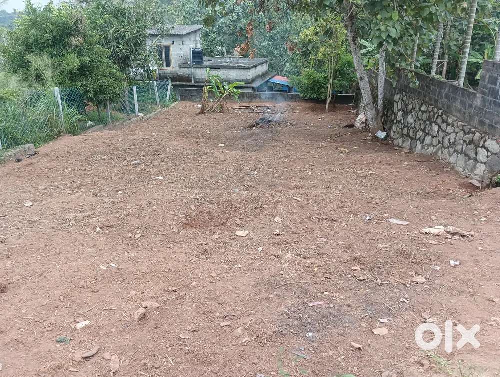 5.5 Cent Residential plot for sale near kuruvinmukal, Malayinkeezhu