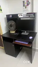 Wooden Office Table