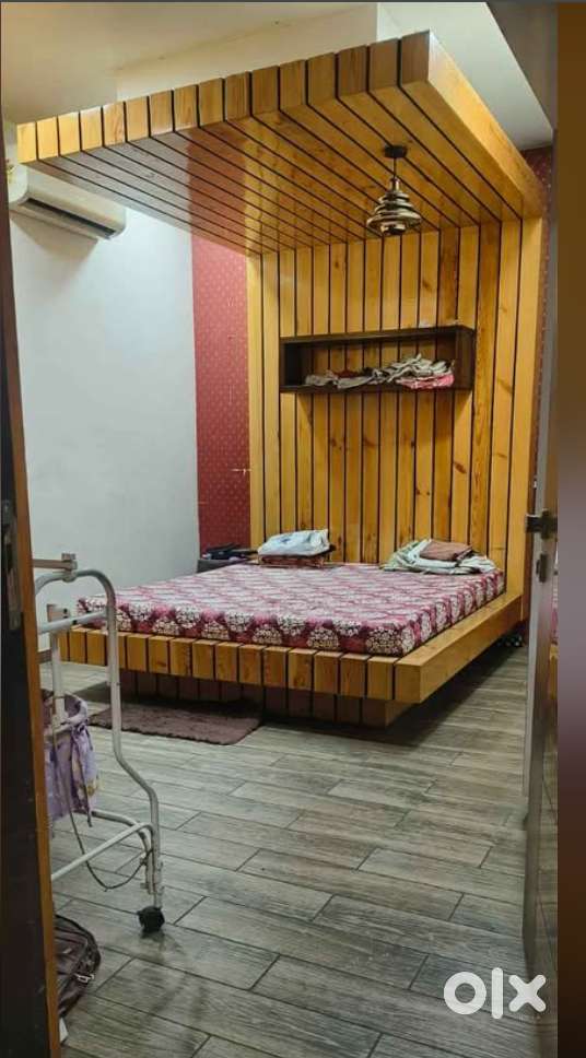 rent per flat mate contect kare