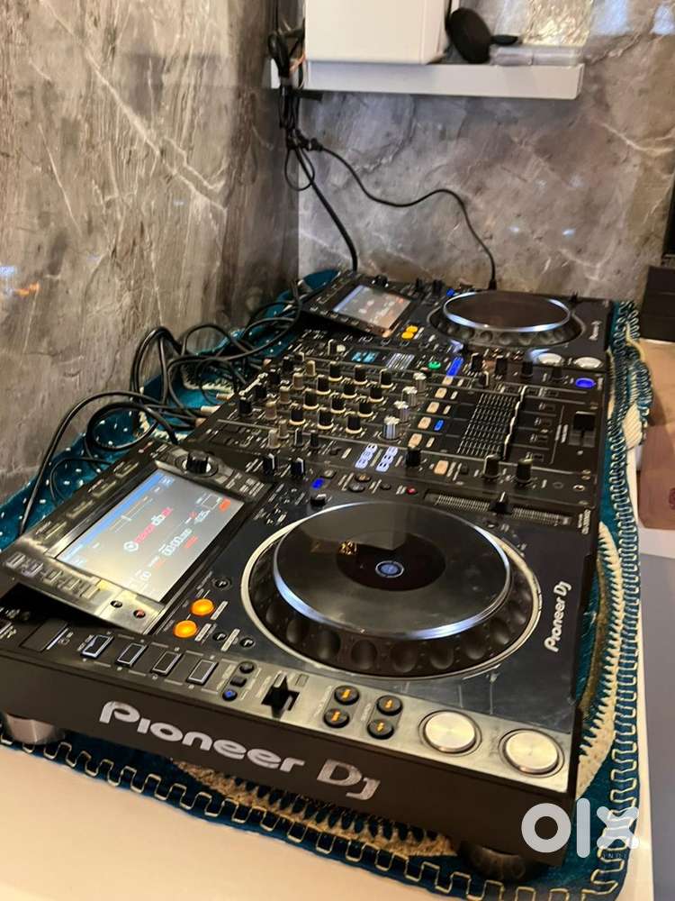 Cdj2000nxs2 with djm900nxs2