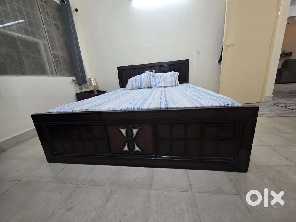 Brand New wooden bed queen size(Good condition) with Mattresses