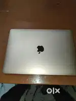 Macbook M1 2020 8Gb ram 256Gb storage