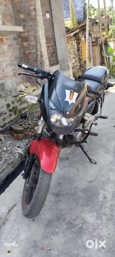 Pulser 180 good condition