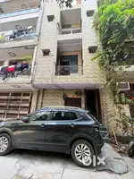 Independent house available for rent (42 gaj) ground, I and II floor.