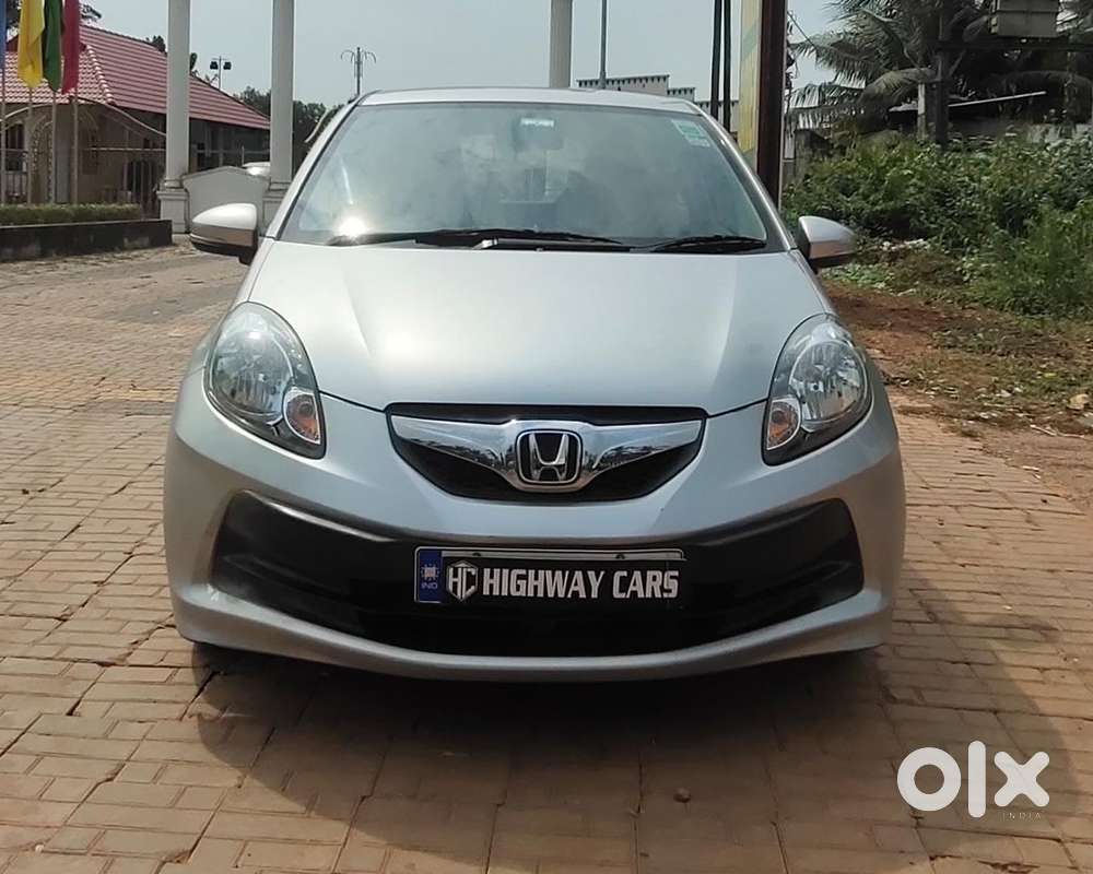 Honda Brio 2015 Petrol Well Maintained