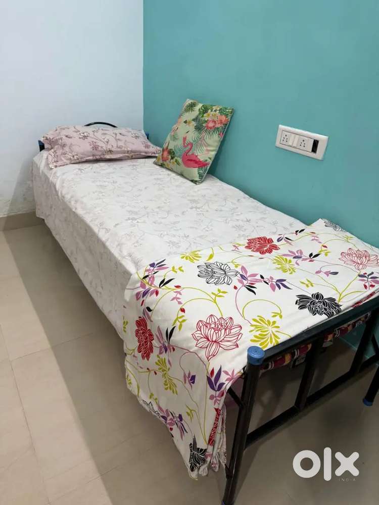 Single Cot ( Free Mattress & Pillow)+ Wall Mirror + Shoe Rack