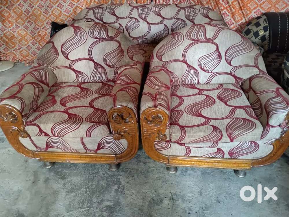 5 seater sofa set for sale like a good condition