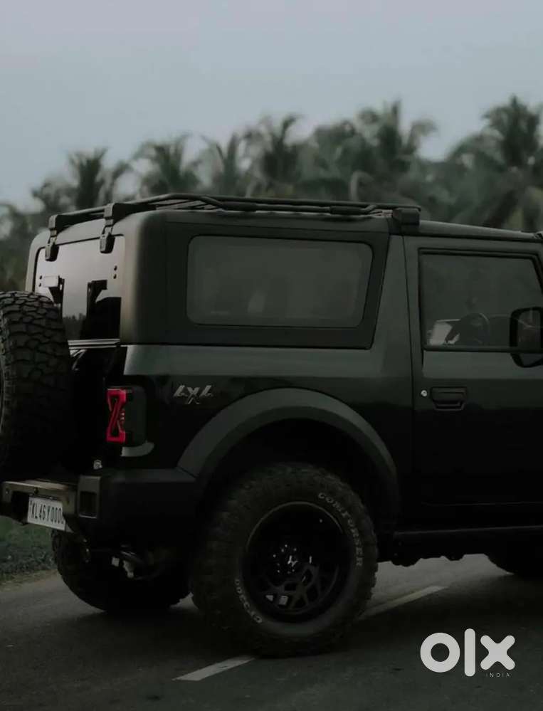 Thar roof carrier 1 month used