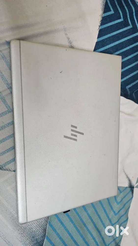 HP G5 830 i7 16gb ram ssd256