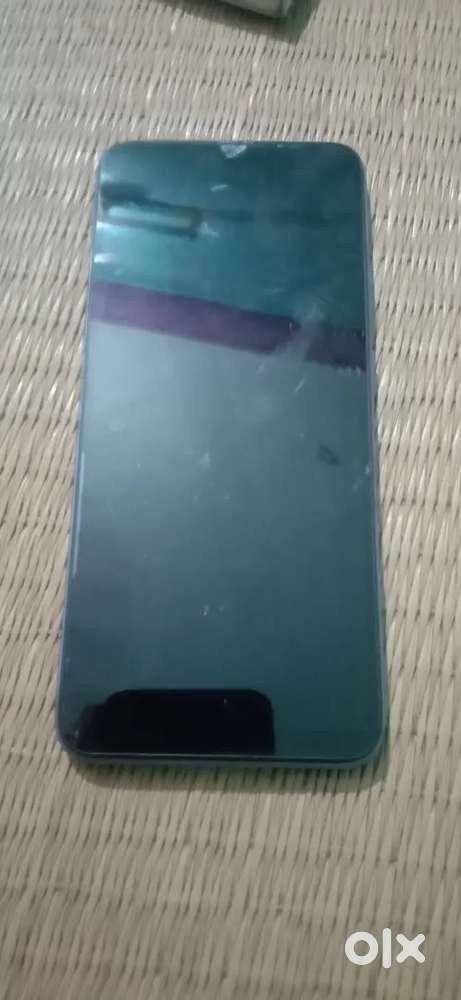 Redmi 10(4ram 64 rom) 50 mega pixcel camera