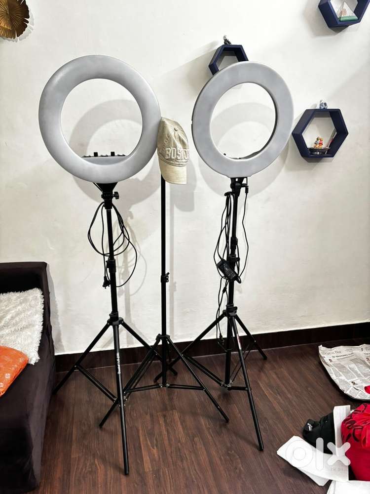 65 w  2 ring light