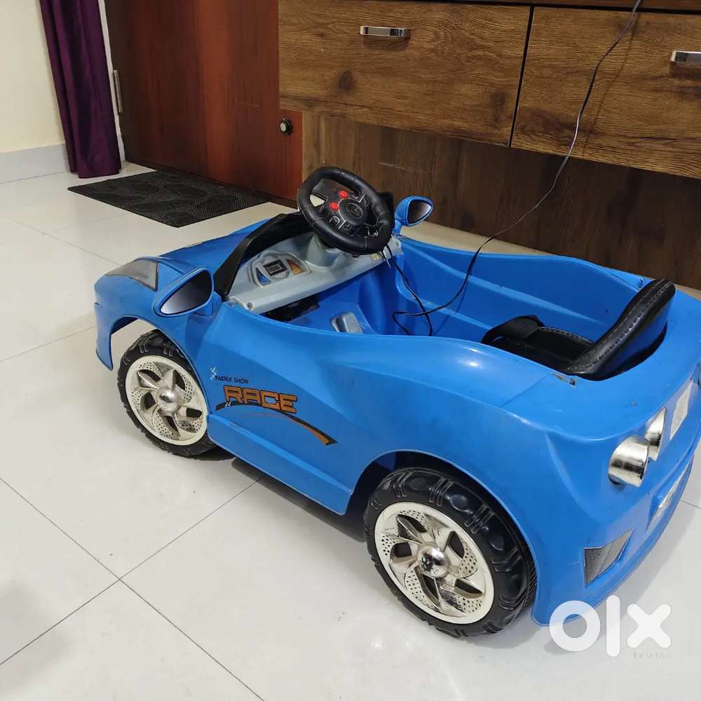 Electronic kids Car