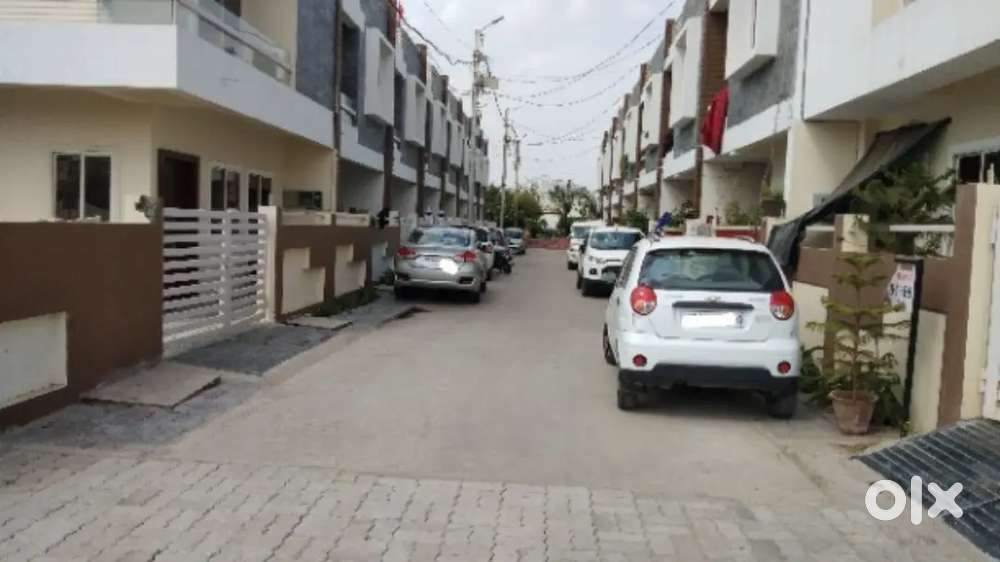 3 BHK Row house at New Rani bagh, Khandwa Road