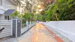 ചാലക്കുടി ടൗണിനു സമീപം പ്രീമിയം ഹൗസ് പ്ലോട്ടുകൾ 90% ലോൺ സൗകര്യത്തോടെ