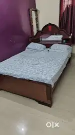 Queen size cot with storage (without matress)