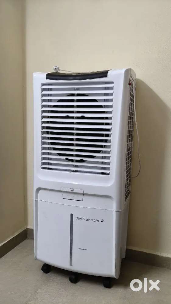 Kenstar Cooler 105 L, Remote Control, Touch Panel