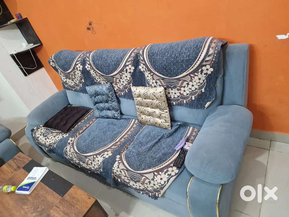 New condition Sofa. Helps in neck and back pain.