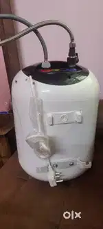 V- Guard  25 litter geyser