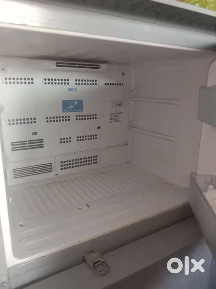 Hitachi dubble door fri6